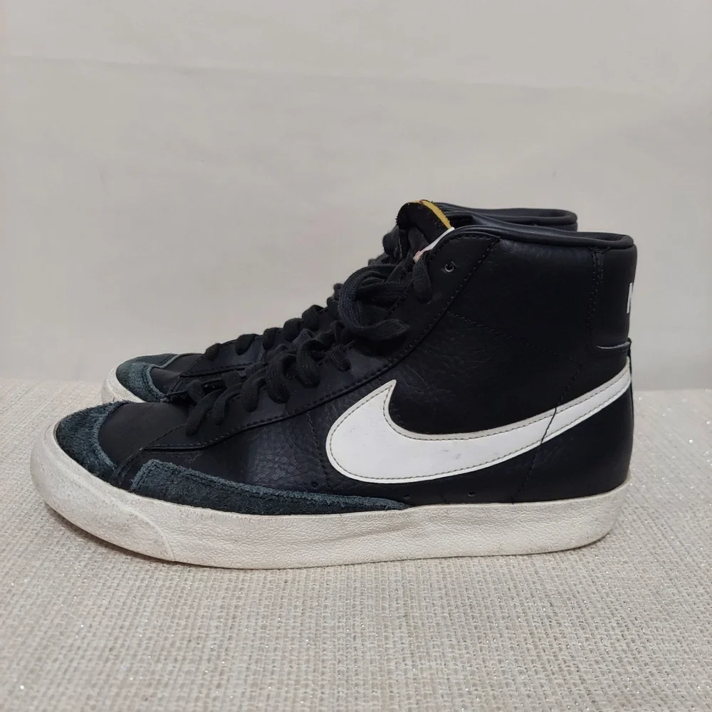 Nike blazer 77